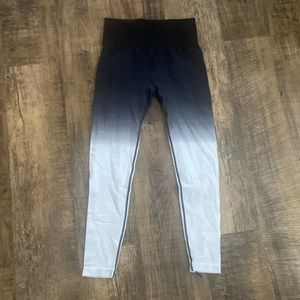 Zyia Ombré Leggings